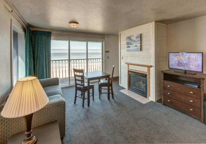 Surfside Resort Рокуэй-Бич Экстерьер фото